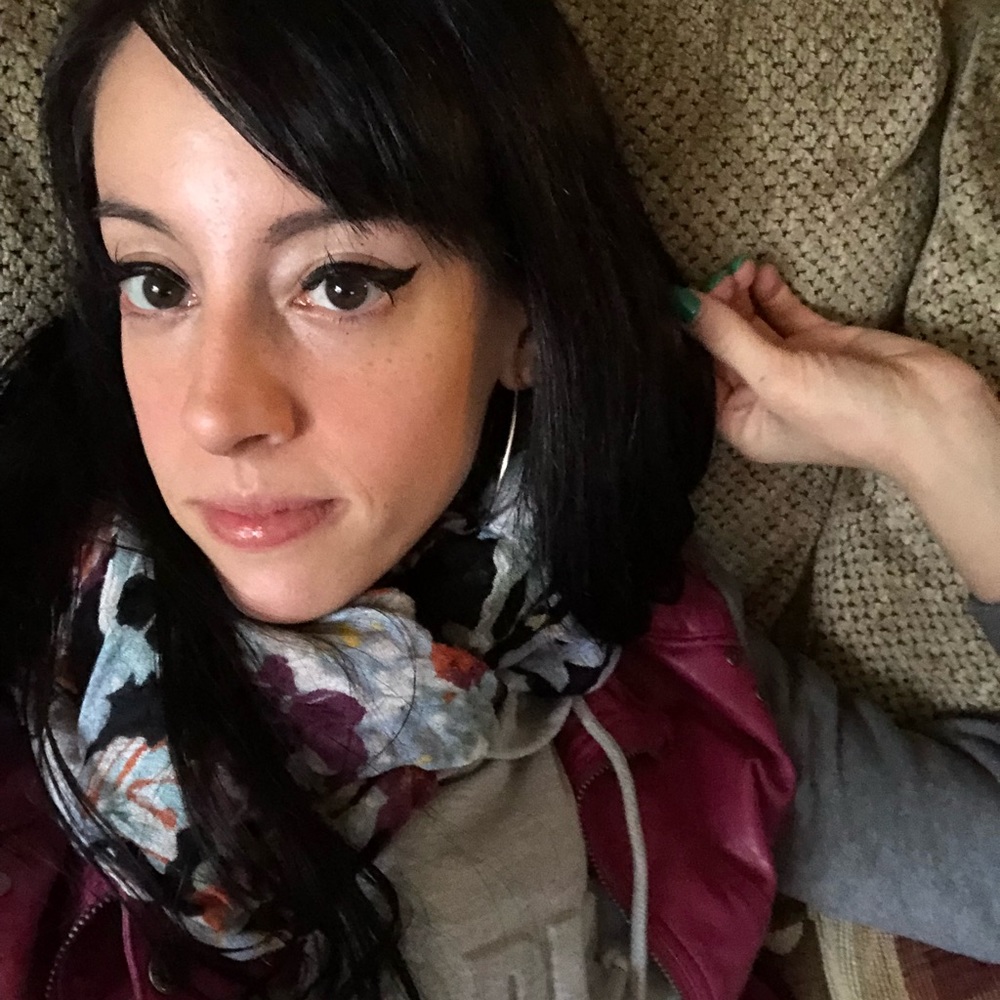 Meet your Posher, Nicole
